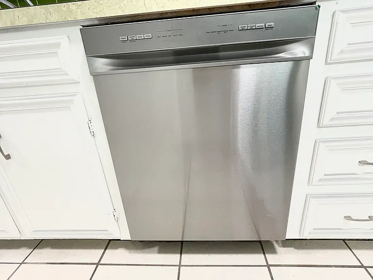 New dishwasher