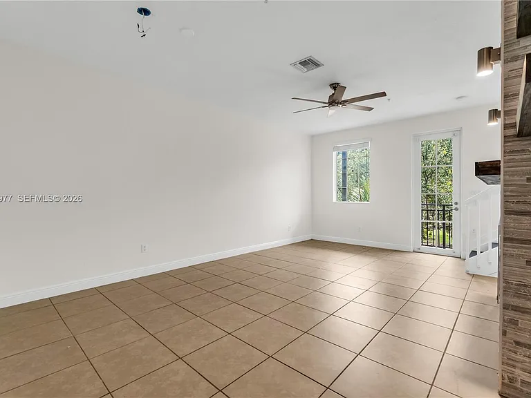 936 SW 147th Ave #2903 — Photo 6