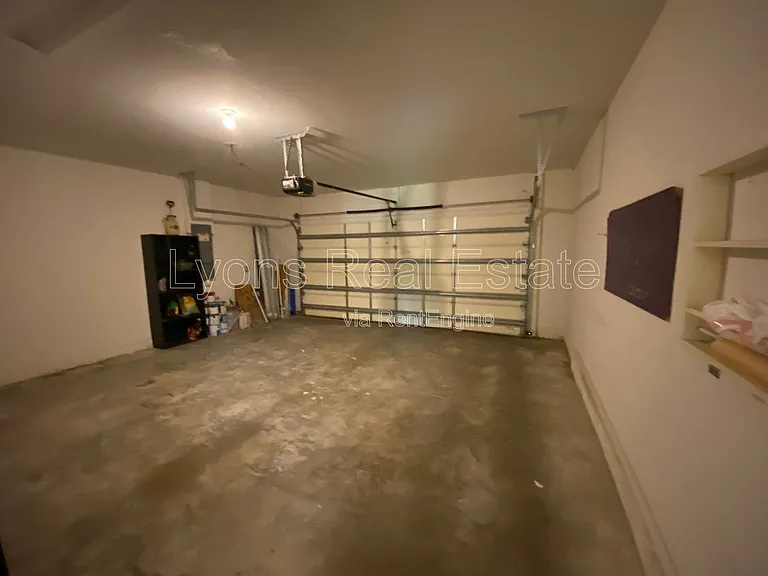 3425 Cancun Ct — Photo 26