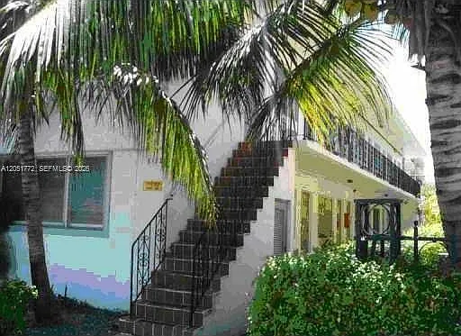 8132 Harding Ave #9
