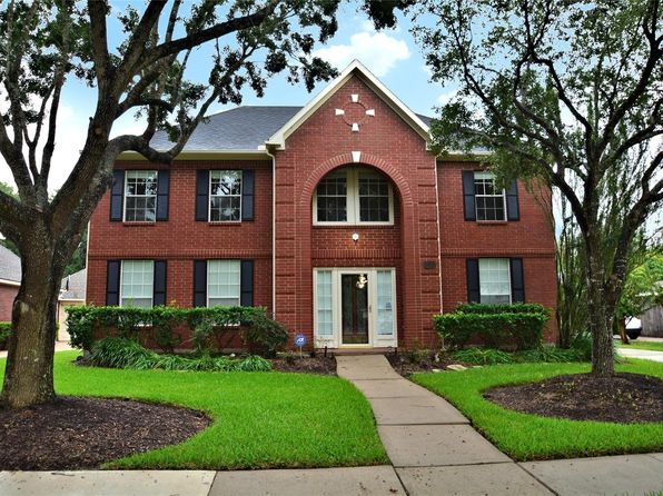 17315 Marigold Dr