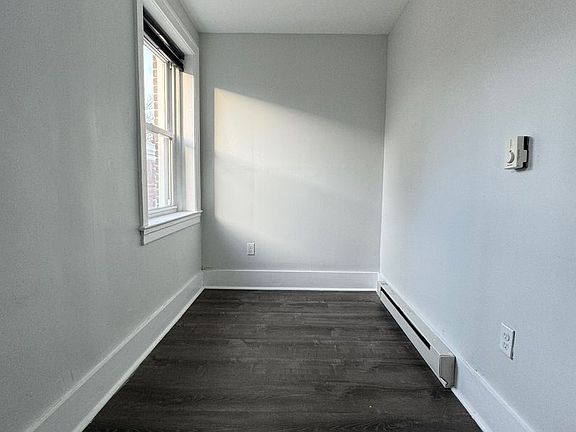 3rd image of 5427 Wayne Ave #A-33