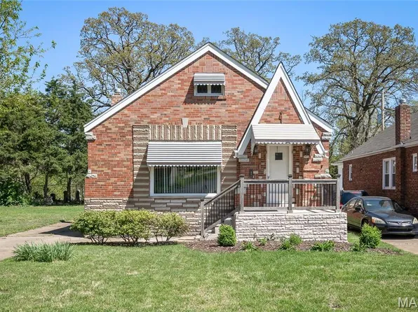 9012 Rosemary Ave, Saint Louis, MO 63123