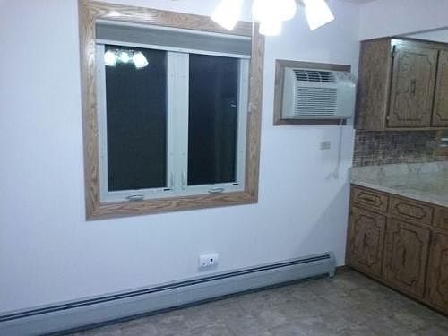 5th image of 11200 S Helena Dr APT 2