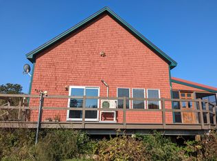 26 Fisher Rd, Winterport, ME 04496