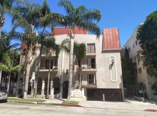 The Villas on Sycamore, Los Angeles, CA 90028