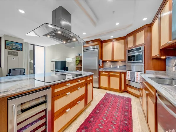 725 Kapiolani Blvd APT 2903, Honolulu, HI 96813