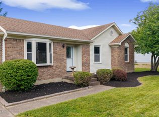8401 Silver Fox Rd, Louisville, KY 40291