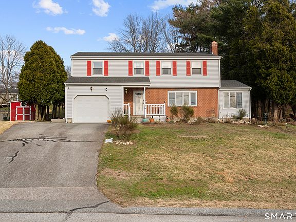 2nd image of 274 Virgo Drive