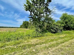 210 Trout Creek Dr, Oneida, WI 54155