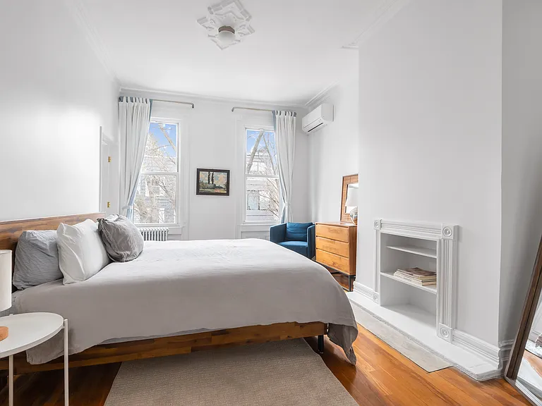 80 India St #2 — Photo 4