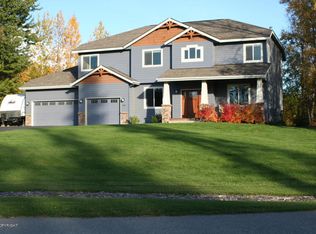 14202 E River Bend Cir, Palmer, AK 99645