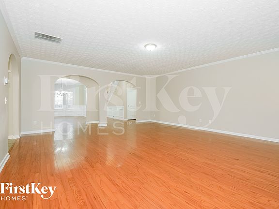 2nd image of 115 Surge Stone Ln