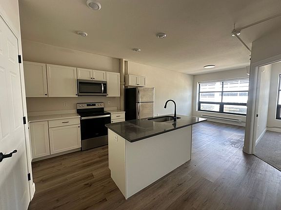 3rd image of 2577 N Downer Ave #205
