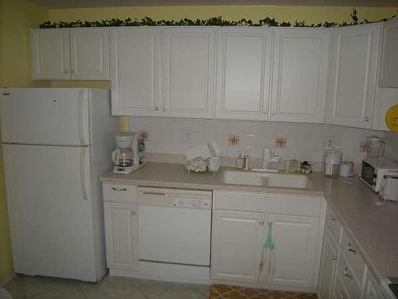 4th image of 2600 Fiore Way #2050