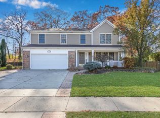 1316 Mayfair Ln, Grayslake, IL 60030