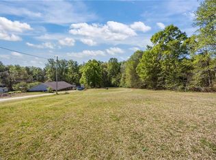 1010-1012 Gaines Ave, High Point, NC 27263