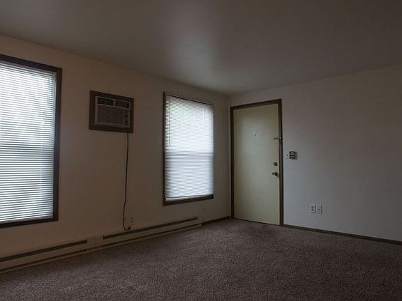 4th image of 2840 Plover Springs Dr APT 19