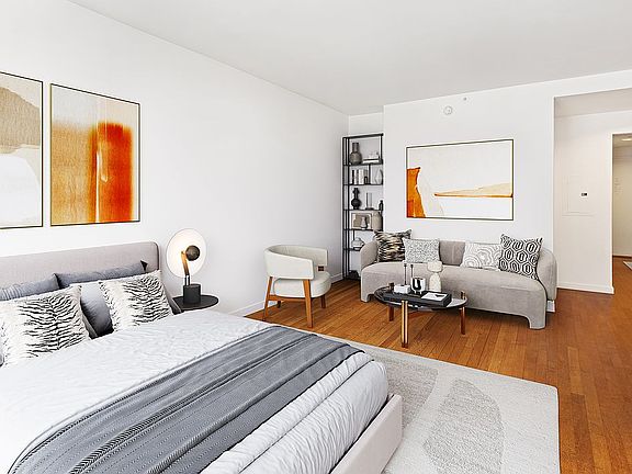 3rd image of 1600 Broadway APT 6F