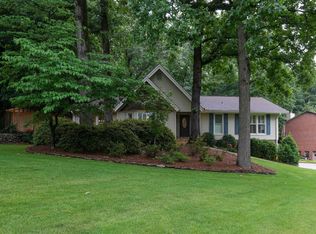 3328 Castle Crest Dr, Birmingham, AL 35216