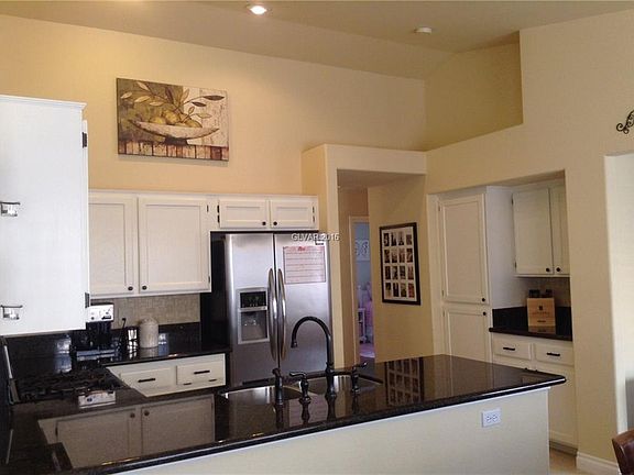 5th image of 8017 Shady Glen Ave