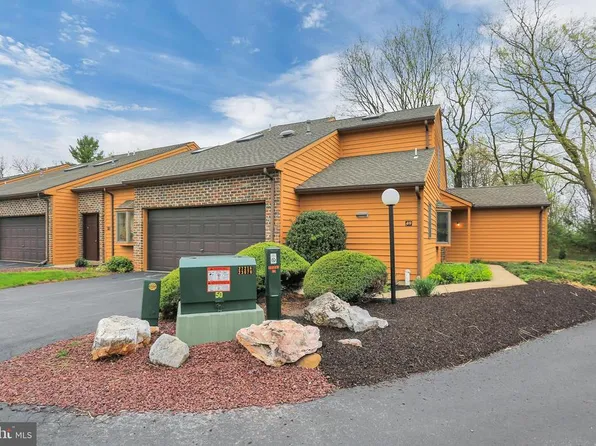 49 Westview Mnr, York, PA 17408