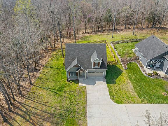 4th image of 2346 Whitfield Rd