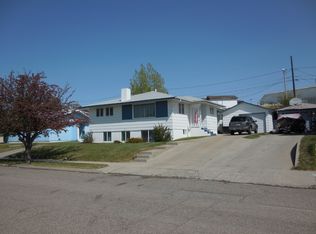 427 Mountain View Blvd, Cut Bank, MT 59427
