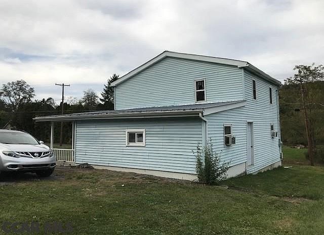2nd image of 202 Old Stagecoach Rd
