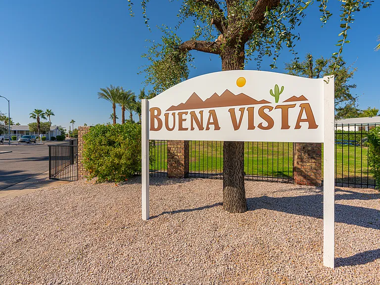 Buena Vista — Photo 8