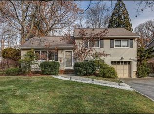 24 Bryant Dr #1, Livingston, NJ 07039