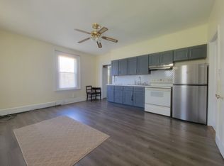 48 Oak St #1A, Taunton, MA 02780