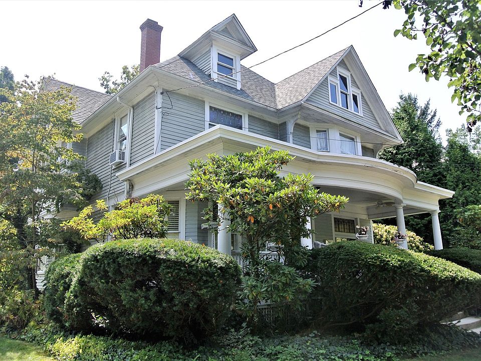 1st image of 317 E College St