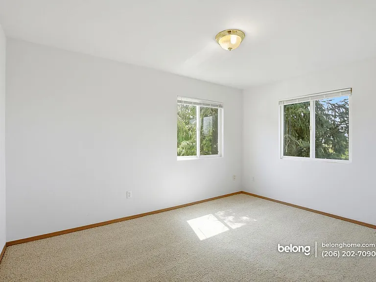 4814 72nd Dr NE — Photo 9