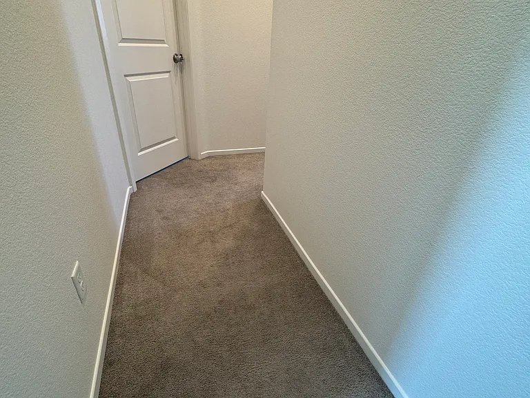 1404 Santa Victoria Rd #4 — Photo 7