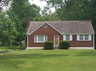 424 Lorna Dr, Nashville, TN 37214