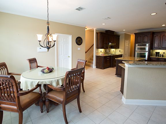 5th image of 1200 Cedar Valley Dr
