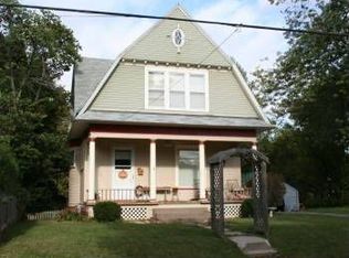 1311 Mulberry Ave, Muscatine, IA 52761