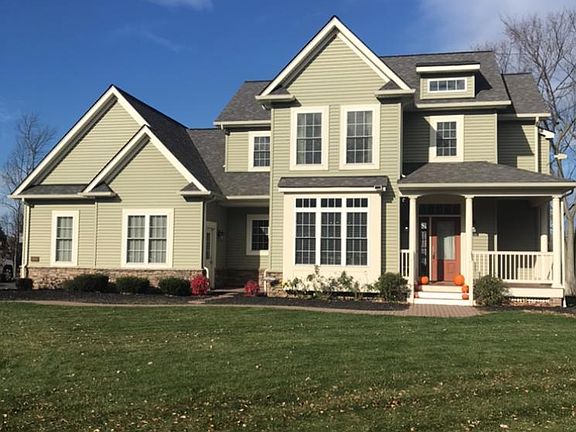 4th image of 499 Shorewood Trl