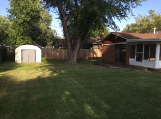 1243 N Wood Ave, Wichita, KS 67212