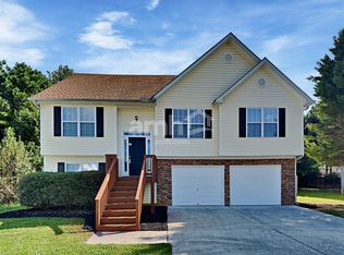 500 Hillcrest Cross Rd, Canton, GA 30115