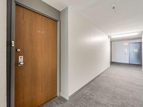 5th image of 555 Pierce St APT 1422