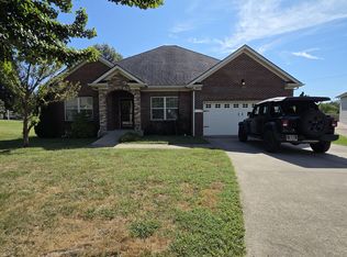 1724 Bettys Ct, Lexington, KY 40505