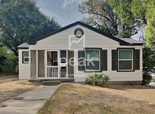 4437 Donnelly Ave, Fort Worth, TX 76107