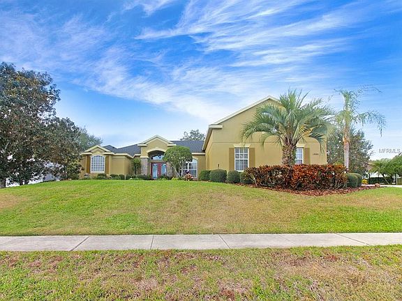 2nd image of 10909 Crescent Lake Ct