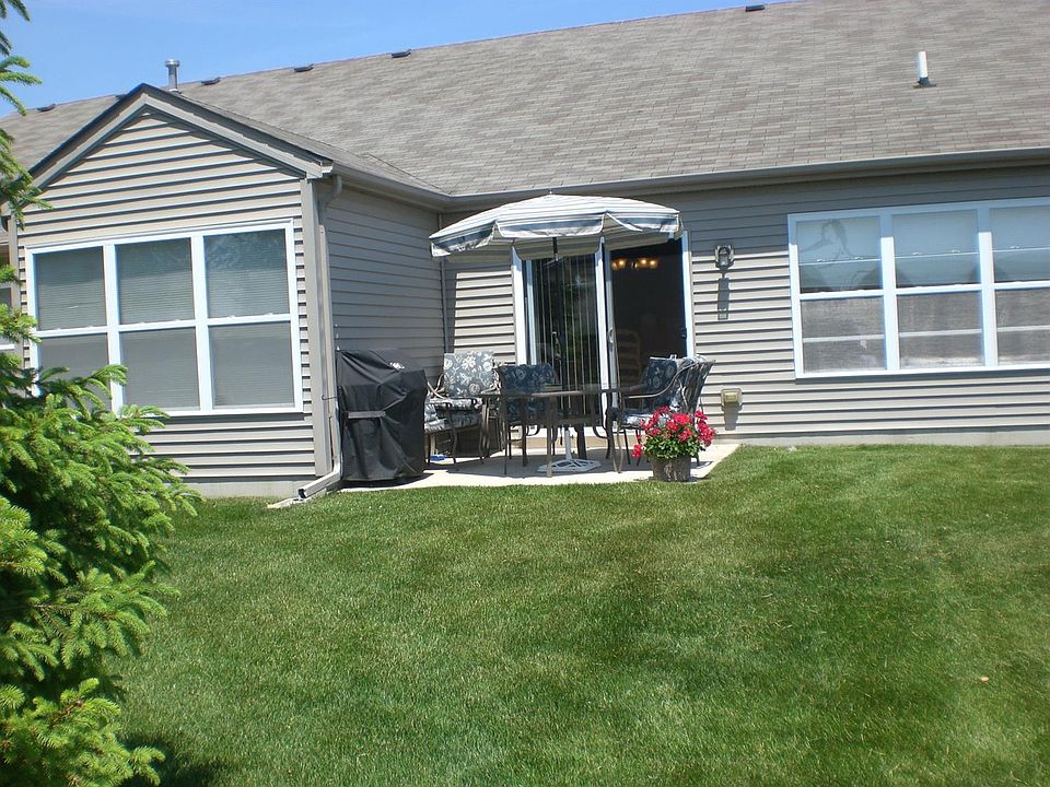 888 Rockwell Ln Dyer IN Zillow