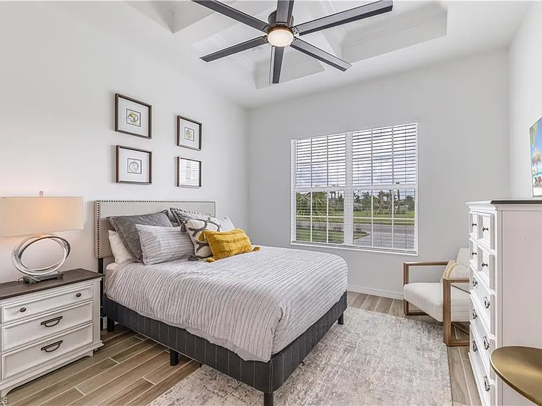15977 Cranes Marsh Ct — Photo 15