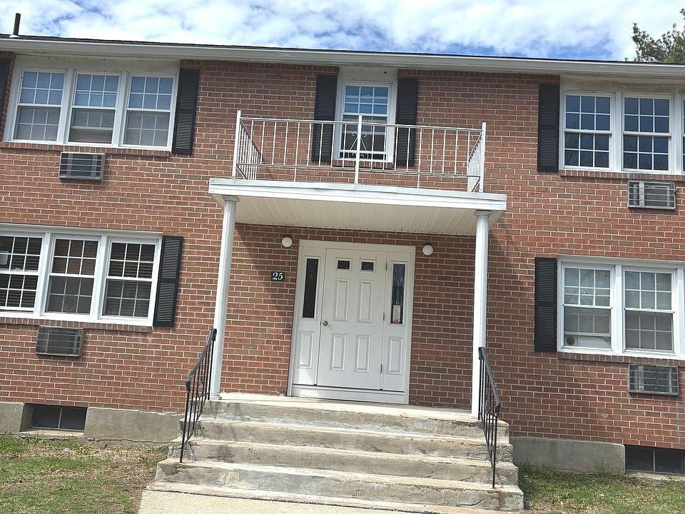 1st image of 25 Grandview Dr