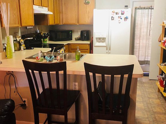 4th image of 722 Ginger Mill Dr