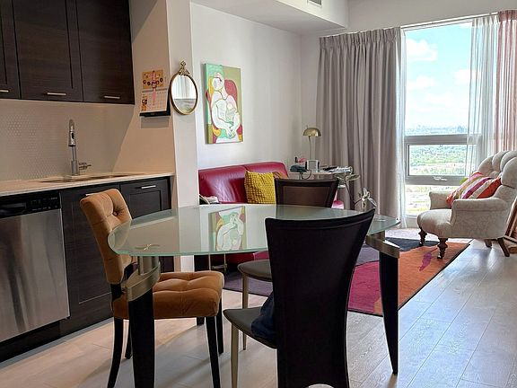 3rd image of 2220 Lake Shore Blvd W #3306